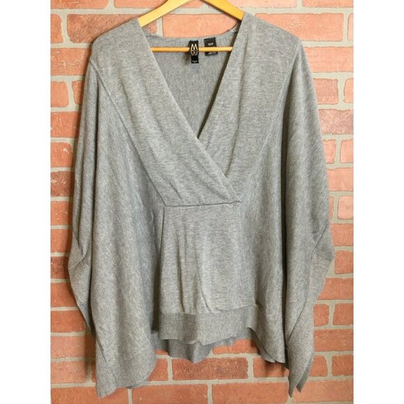Marla Wynne Women's Sweater Knit V Neck Poncho Gray Medium Pullover - Picture 1 of 4
